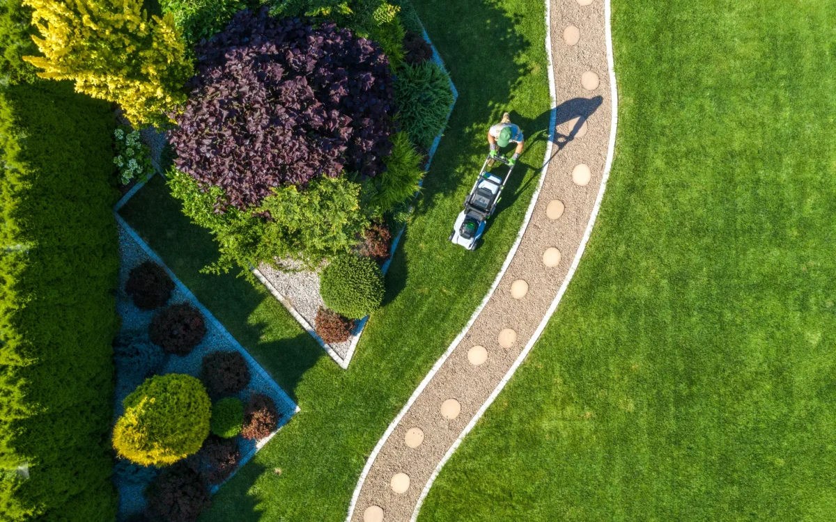 30A pressure washing for driveways and home exteriors