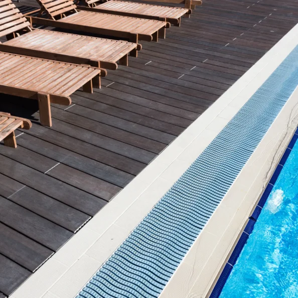 swimming-pool-2025-02-24-19-12-47-utc